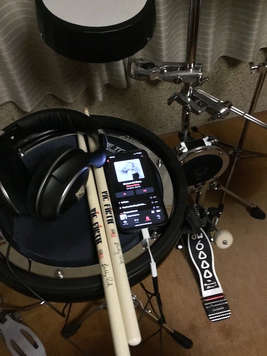 ヘッドホン SENNHEISER HD 599 SEを購入 : Jazz & Drummer
