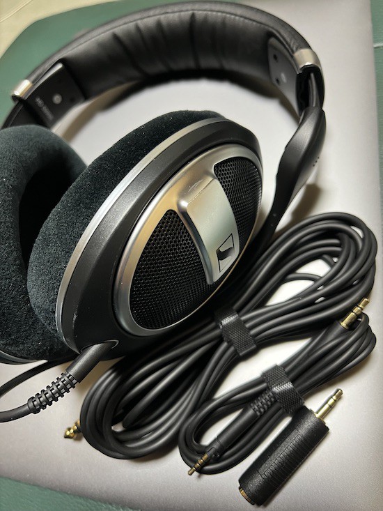 ヘッドホン SENNHEISER HD 599 SEを購入 : Jazz & Drummer