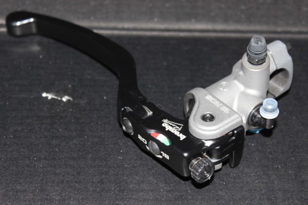 04-05 ZX10R ブレーキ マスターシリンダー交換 HPローター