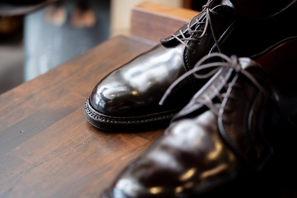 オールデン 990 10E ALDEN＞ 990/プレーントゥ シューズ