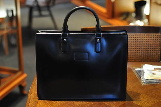 K.T. LEWISTON コードバンブリーフケースオールデン