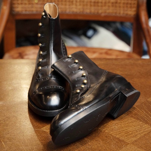 沸々と来ているボタンブーツ : NATORIYAのブログ