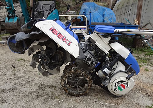 溝切り管理機と歩行型耕うん機 : 愛知の田舎で古民家暮らし