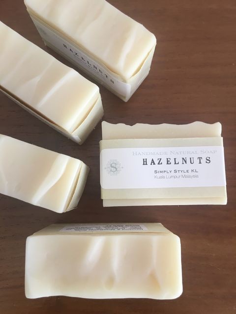 １０月の石鹸はヘーゼルナッツ シアバターソープ Simply Style Kl
