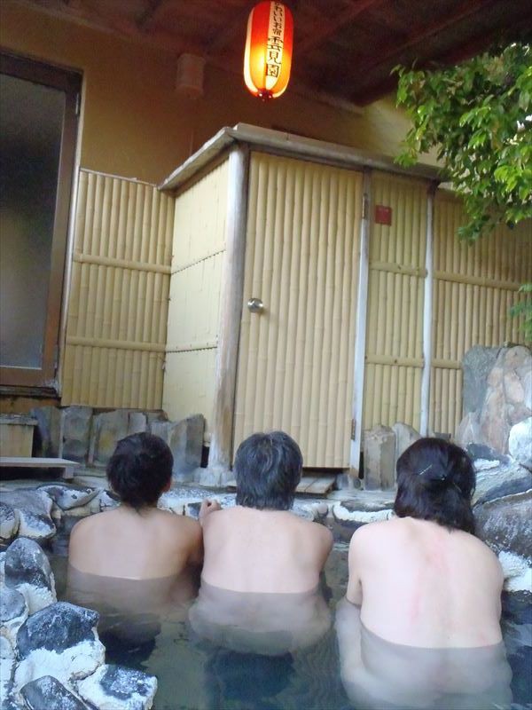 japan nudist 