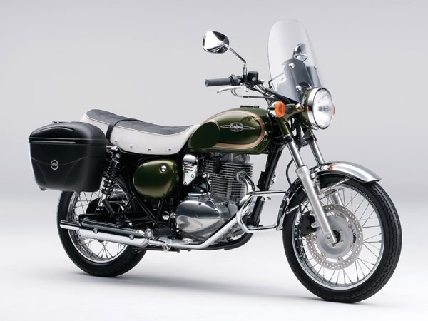 春*巻様 ノートンカウル　SR エストレヤ　英車 677．YAMAHA SR の伝説 （4） SR・ノートン （BSA－SRベース