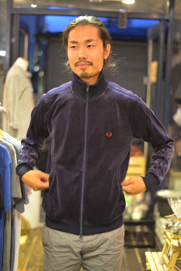 fred perry トラックジャケット ベロア