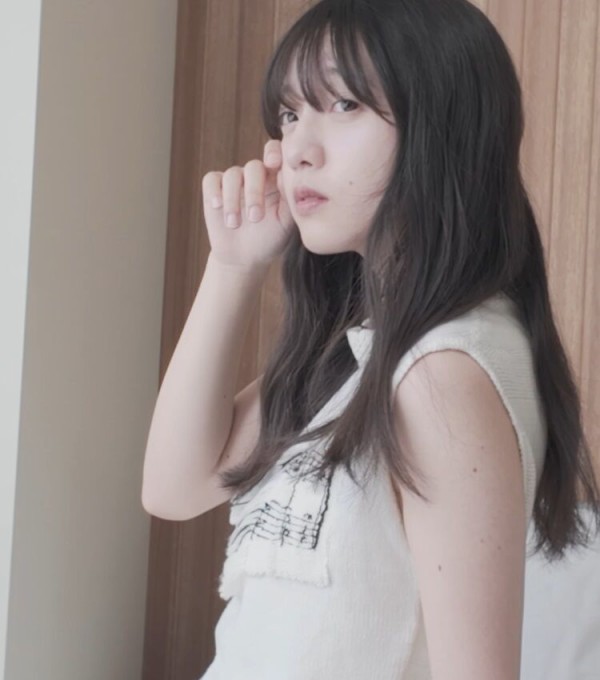 海邊朱莉】スイカ理論【B.L.T.2026年6月号 2026/4/28発売】 : 乃木坂方丈記