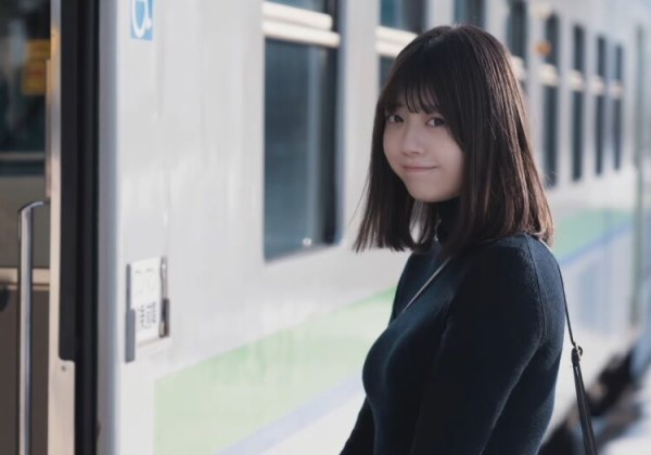 冨里奈央】表紙【週刊プレイボーイ 2025年4/14号 2025/3/31発売