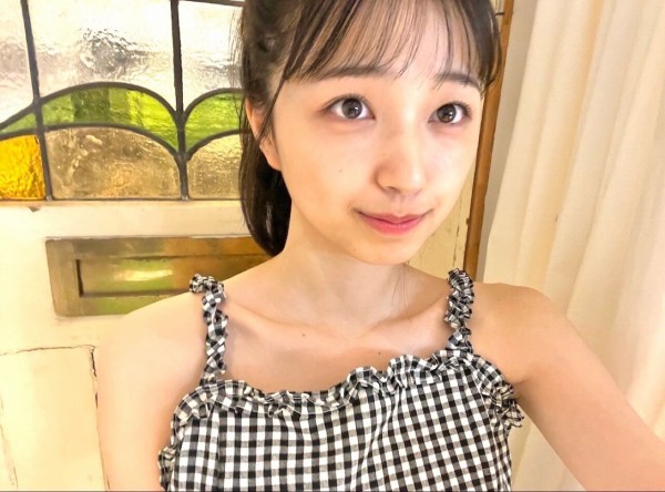 五百城茉央】【FRIDAY5/19号 2023/4/28発売】 : 乃木坂方丈記