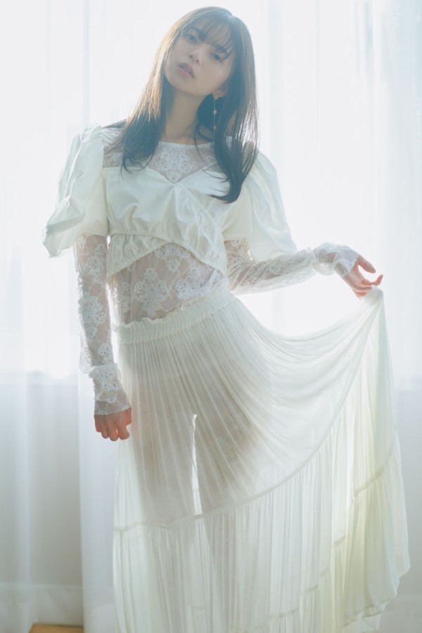 齋藤飛鳥】ミュージアム【2nd写真集 2023/5/23発売】 : 乃木坂方丈記