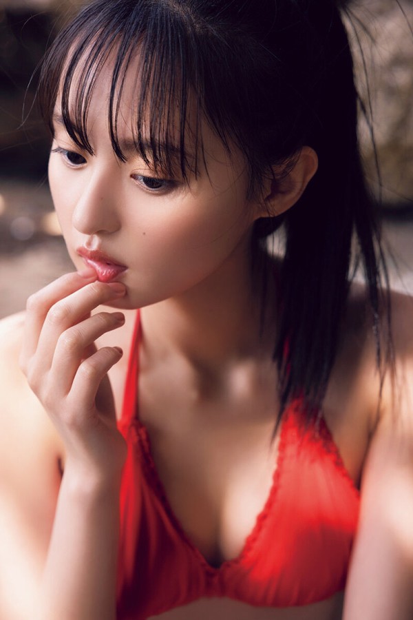 遠藤さくら】可憐【1st写真集 2023/10/3発売】 : 乃木坂方丈記