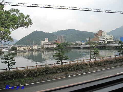 萩市を散策 ３ 和麺食彩 あす花亭 萩店 で昼食 松本川と萩橋 ９月の山陰の旅 32 かやのうち 蒼穹のトラベラー 関東 西日本の旅