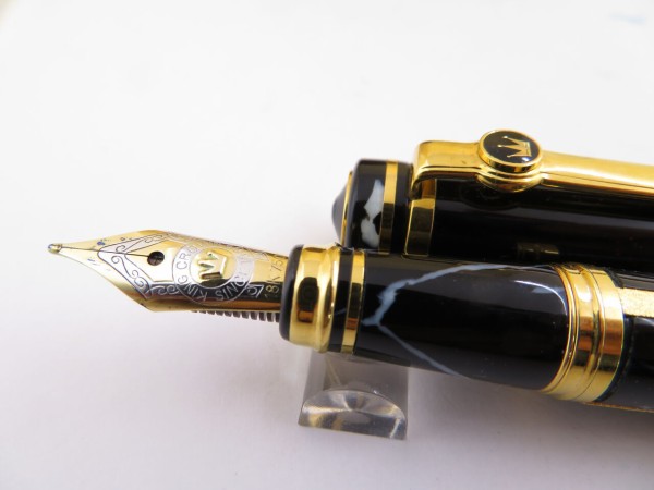 KING CROWN K10 18K-750 <M> : 万年筆おやじの備忘録