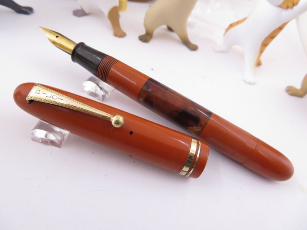 ☆PILOT☆ 　万年筆　セルロイド　14K PILOT 朱色セルロイド・プランジャー 14K 2 : 万年筆おやじの備忘録