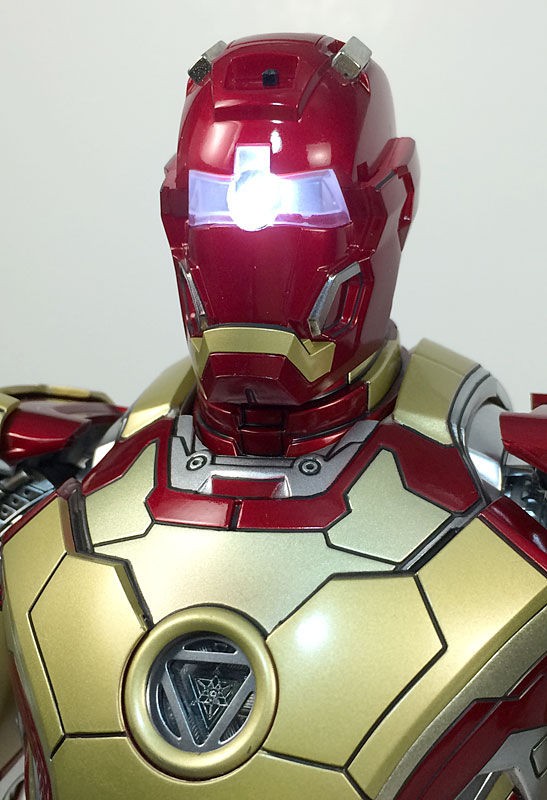 アイアンマン マーク42 ホットトイズ公式グッズ付き ねことむのアレなソレ