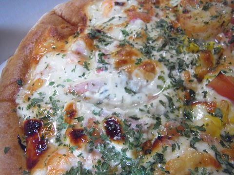 Pizza La ハーフ ハーフ ハンドトス ｍサイズ エビーラ ピザーラ エビマヨ 24 ローステッドポテト ９本 クーポンで 0 ハラヘリ日記 Ii