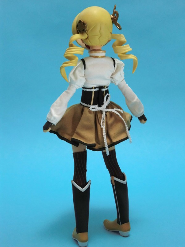 送料込】RAH リアルアクションヒーローズ 巴マミ フィギュア