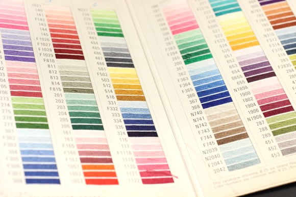 シードビーズの収納＆整理法-その3～色番号を攻略しよう : NEO BEADS  