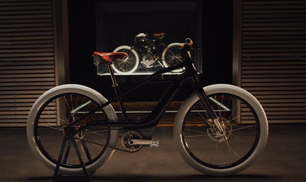 ハーレーが…自転車！！！？？？ : HarleyDavidsonパーツ