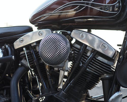 エアクリーナーといえば...?2 : HarleyDavidsonパーツ