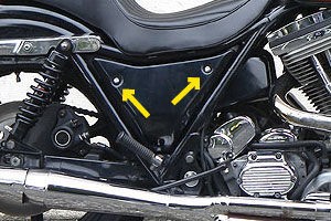 ☆FXRのサイドカバーにアクセントを☆ : HarleyDavidsonパーツ