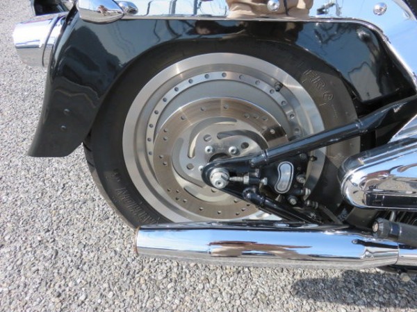 2003年式FLSTC前後ホイール、タイヤ交換 : HarleyDavidsonパーツ