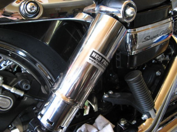 ネオファクトリー 11インチ フルカバーショック 04以降 スポーツスター Webike | Neofactory ネオファクトリー 11インチ フルカバー