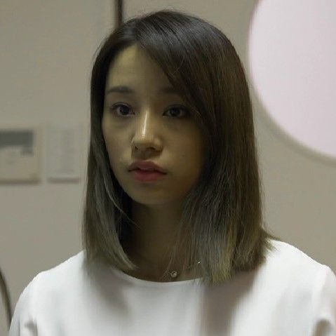 平 佳 行 あい