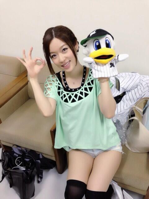 声優 原由実さんのユニフォーム姿から見える太ももｗｗｗｗｗ 2gamers