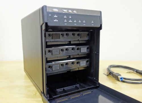 Logitec LHR-4BRPU3 酷かっ ハードディスクケース 4ベイ Logitec LHR-4BRPU3 酷かっ ハードディスクケース 4ベイ