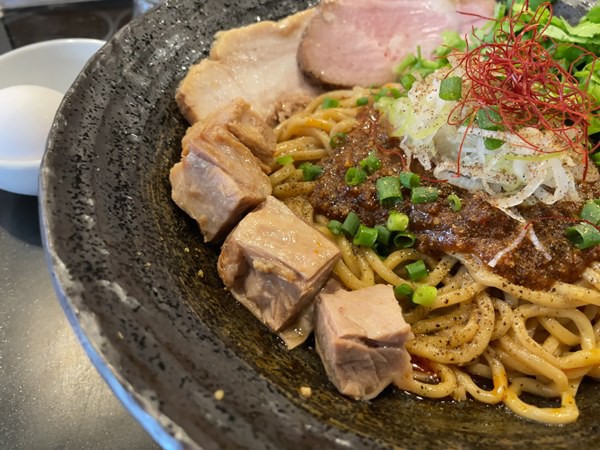 東陽町「らぁ麺 やまぐち 辣式」特製麻婆まぜそば : ラーメン食べたら