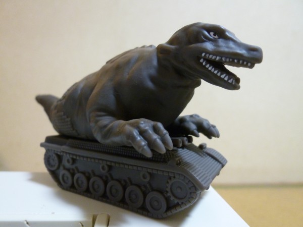 Amazon.co.jp: ウルトラ怪獣ソフビ 59 恐竜戦車 タグ付 ウルトラセブン