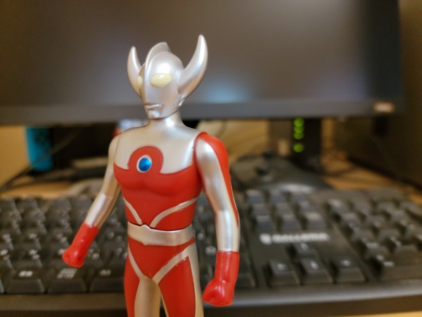 【中国限定】ウルトラマンケン(父ヒゲ無)＆ベリアルアーリー　ソフビ500 激レア 中国限定】ウルトラマンケン(父ヒゲ無)＆ベリアルアーリー ソフビ500