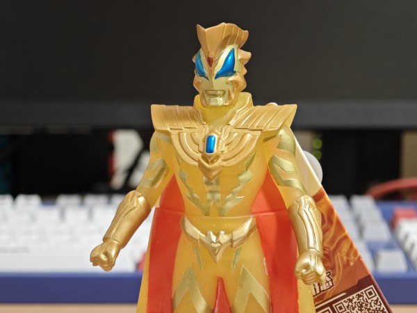 流行に  中国イベント限定 ロイヤルメガマスター ウルトラマンジード 特撮
