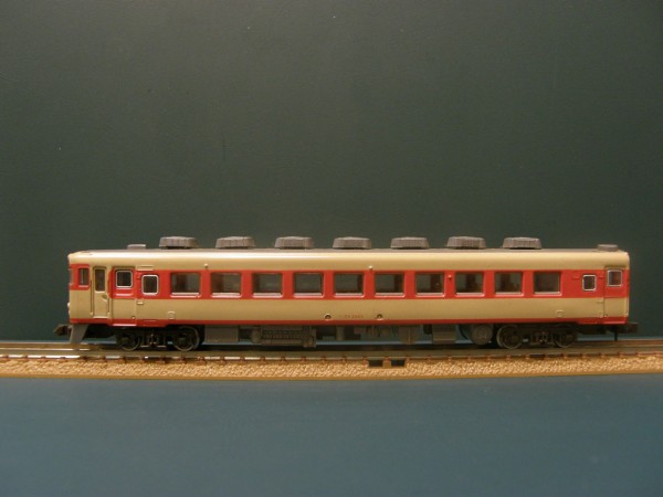 【エーダイ】キハ58・キハ28　5両セット（動力付)　Ｎゲージ鉄道模型 Amazon.co.jp: EIDAI 永大 キハ58、キロ28 Nゲージ 急行気動車 5