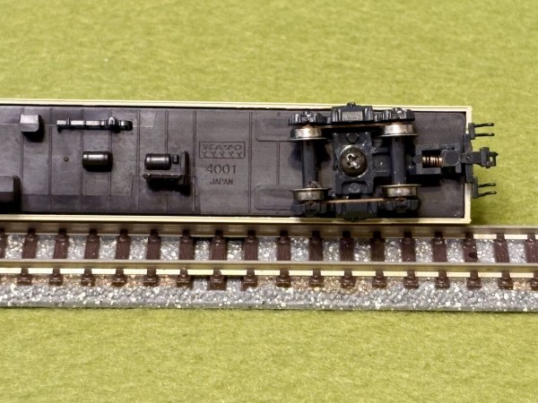 KATO「103系」旧モデルのダミーカプラーを換装してみました。 : エヌゲ