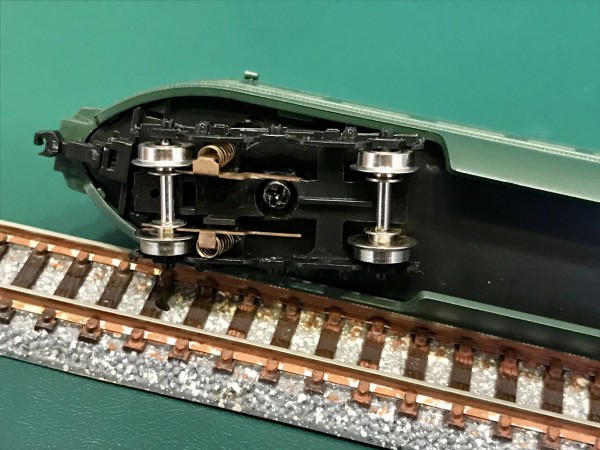 マイクロエース「テンイ8（あじあ号）」のテールライト点灯化に挑み