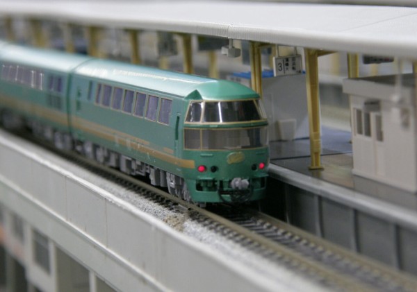 マイクロエースから「キハ72形・ゆふいんの森 編成増強 5両セット」が