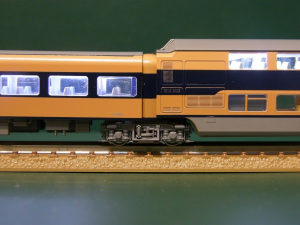 【1万円均一セール】KATO レジェンドコレクション　近鉄10100系　2M台車 1万円均一セール】KATO レジェンドコレクション 近鉄10100系 2M