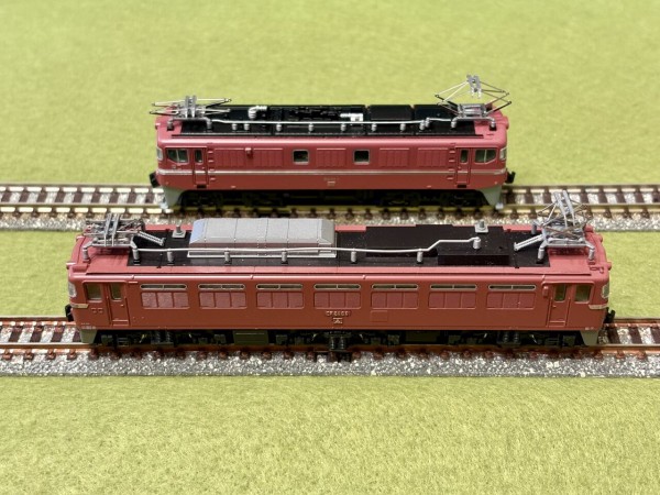 マイクロエースの「ED92形」と、KATOの「EF81形」を並べてみました