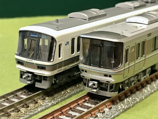 KATOの「221系」と「223系1000番台」を並べてみました。 : エヌゲ道