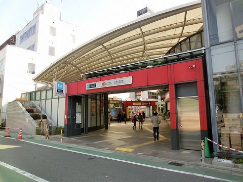 服部の駅紹介 東京メトロ丸ノ内線 本郷三丁目駅 北大阪発 服部の駅巡り日記 二代目 服部の駅紹介 東京メトロ丸ノ内線 本郷三丁目駅 北大阪発 服部の駅巡り日記 二代目