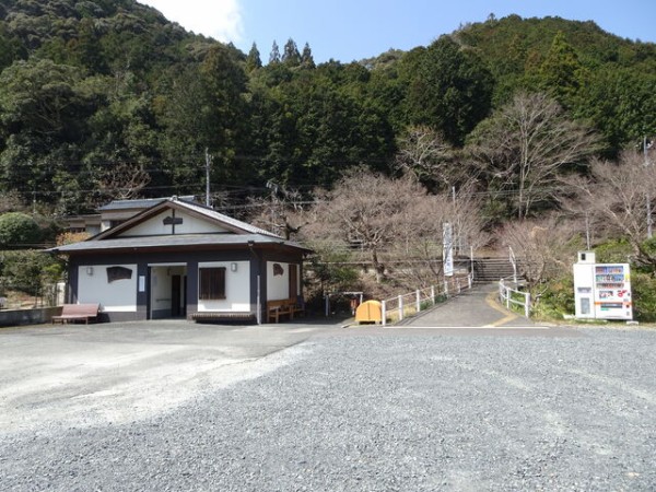 服部の駅紹介 Jr飯田線 湯谷温泉駅 北大阪発 服部の駅巡り日記 二代目