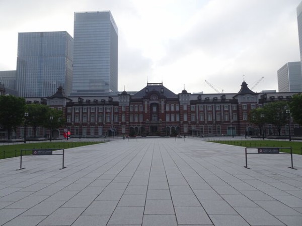 服部の駅紹介 Jr東海道本線 中央線 総武線 京葉線 東海道新幹線 東北新幹線 東京駅 北大阪発 服部の駅巡り日記 二代目