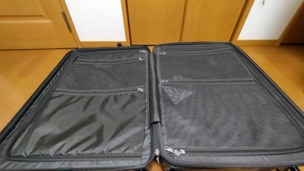 サムソナイト アストラ スピナー68 エキスパンダブル : ニックの隠れ家