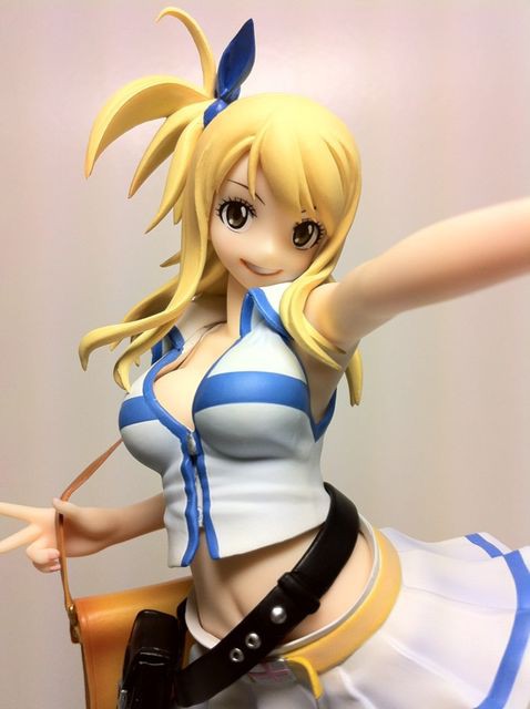 FAIRY TAIL フェアリーテイル ルーシィ 1/7 完成品フィギュア[グッドスマイルカンパニー] : ホリデー萌燃ライナー