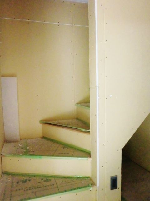 古民家リノベ５ 石膏ボードに漆喰を塗る Nicoworks にこわーくす は福山市でcａｆｅ 雑貨 尾道 北欧が好きなインテリアコーディネーターがナチュラルでシンプルな家具 小物をハンドメイドしている木工房です