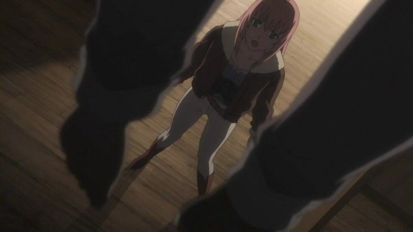 家族を捨て 愛人と一緒になったクズ夫は上手くいかず首を吊った 警察から受け取った遺留品の携帯を開き 卒倒しそうになった 話題の涙腺崩壊