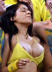 ブラジルサポーターのおっぱいｗｗｗ Opiとかフェチ系にゃんてな